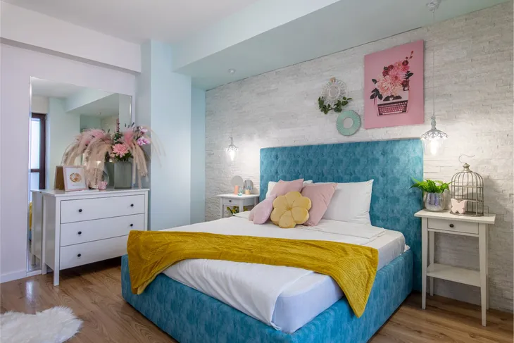 Camera 5 – cameră confortabilă și cozy